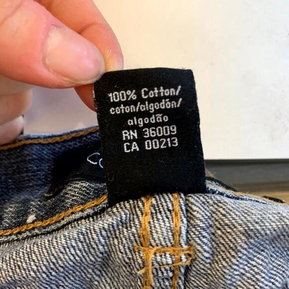 Calvin Klein Men's Cutt-Off Denim Shorts High Rise Flat Front Blue Size 36 - Picture 4 of 5